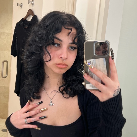 Meet your Posher, Avalon - Picture 1 of 1